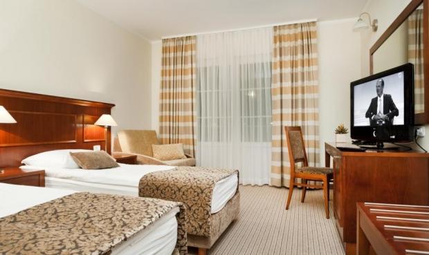 Hotel Cateski Dvorec チャテジ・オプ・サヴィ エクステリア 写真