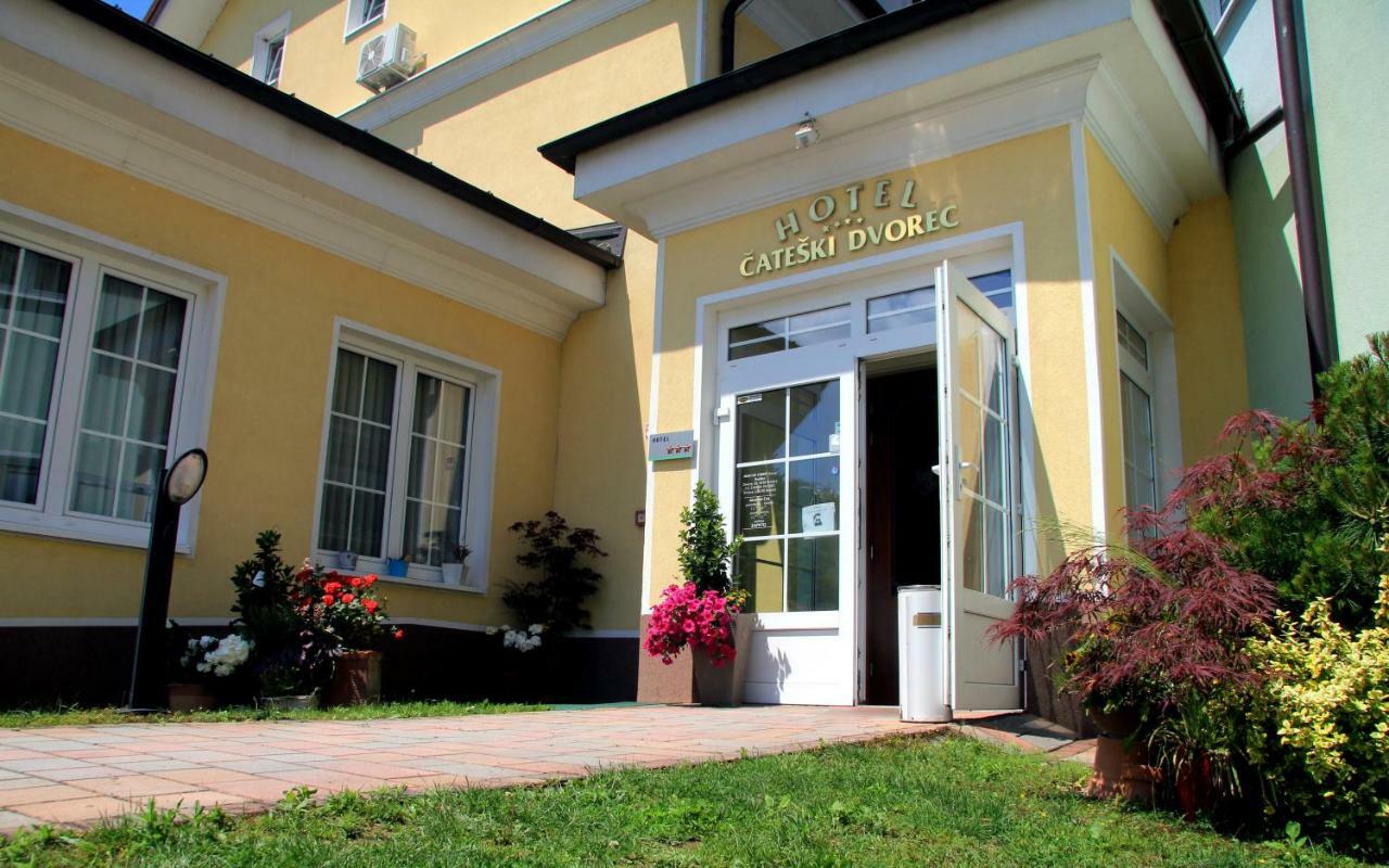 Hotel Cateski Dvorec チャテジ・オプ・サヴィ エクステリア 写真
